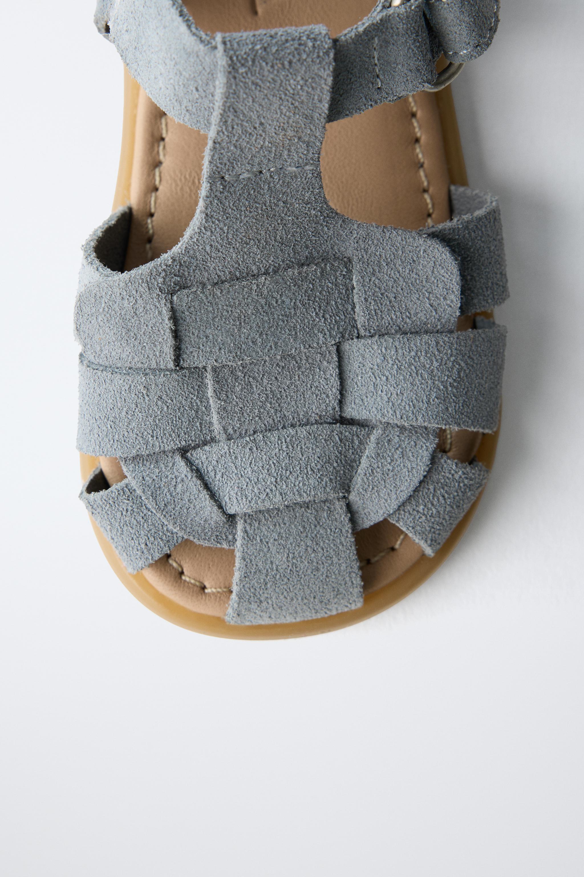 BAREFOOT LEATHER FISHERMAN SANDALS